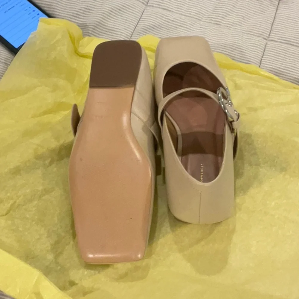 Anthropologie Cream Mary Jane Flats - Picture 5 of 6